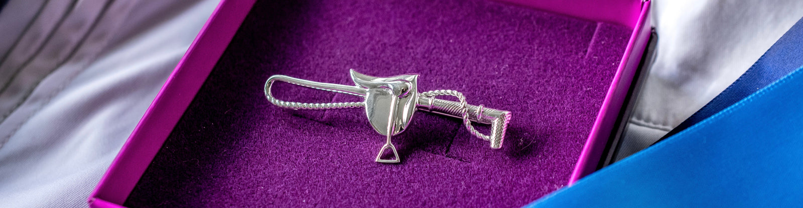 Brooches & Stock Pins