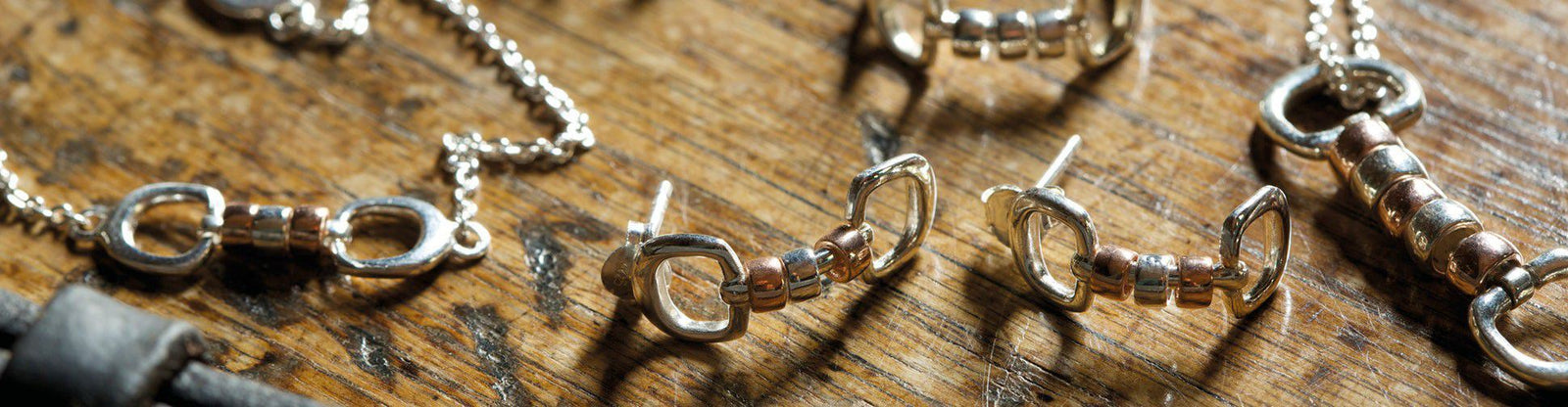 Exclusive Cherry Roller Snaffle Collection