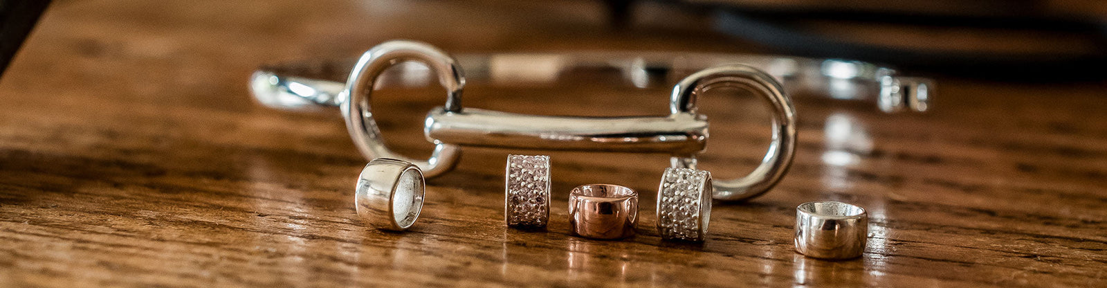 Exclusive Cherry Roller Snaffle Collection