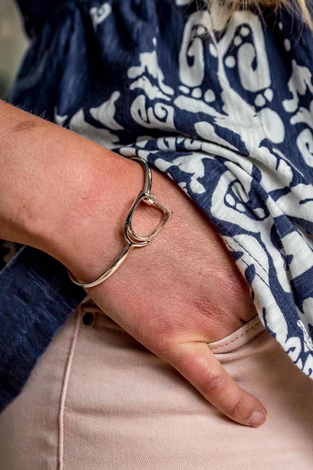 Sterling Silver Exclusive Stirrup Bracelet