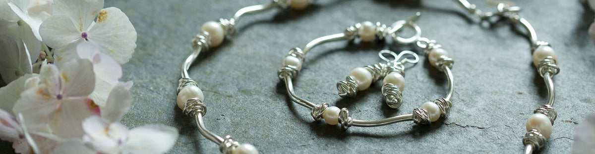 The Hiho Knot Collection