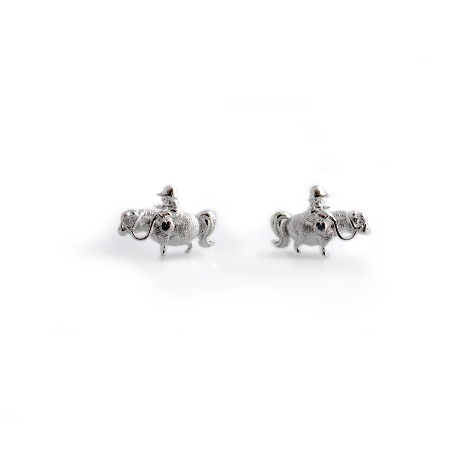 Exclusive Sterling Silver Thelwell Penelope & Kipper Stud Earrings