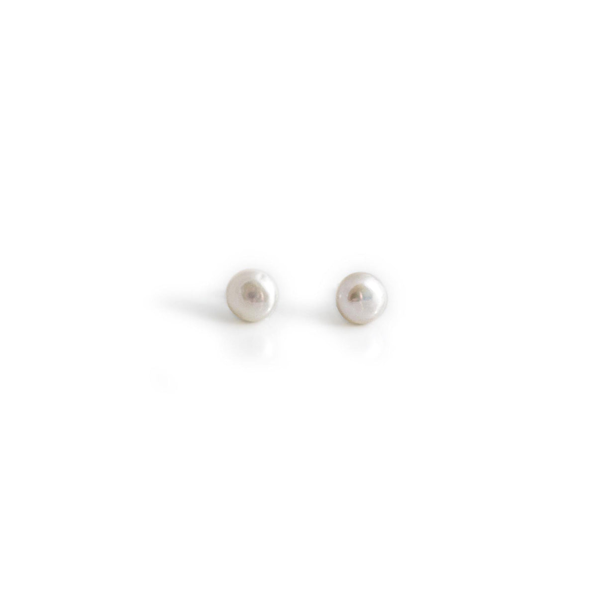 8mm Freshwater Pearl Studs