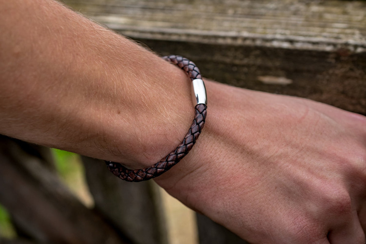 Brown Leather Bolo Bracelet With Stainless Steel Clasp