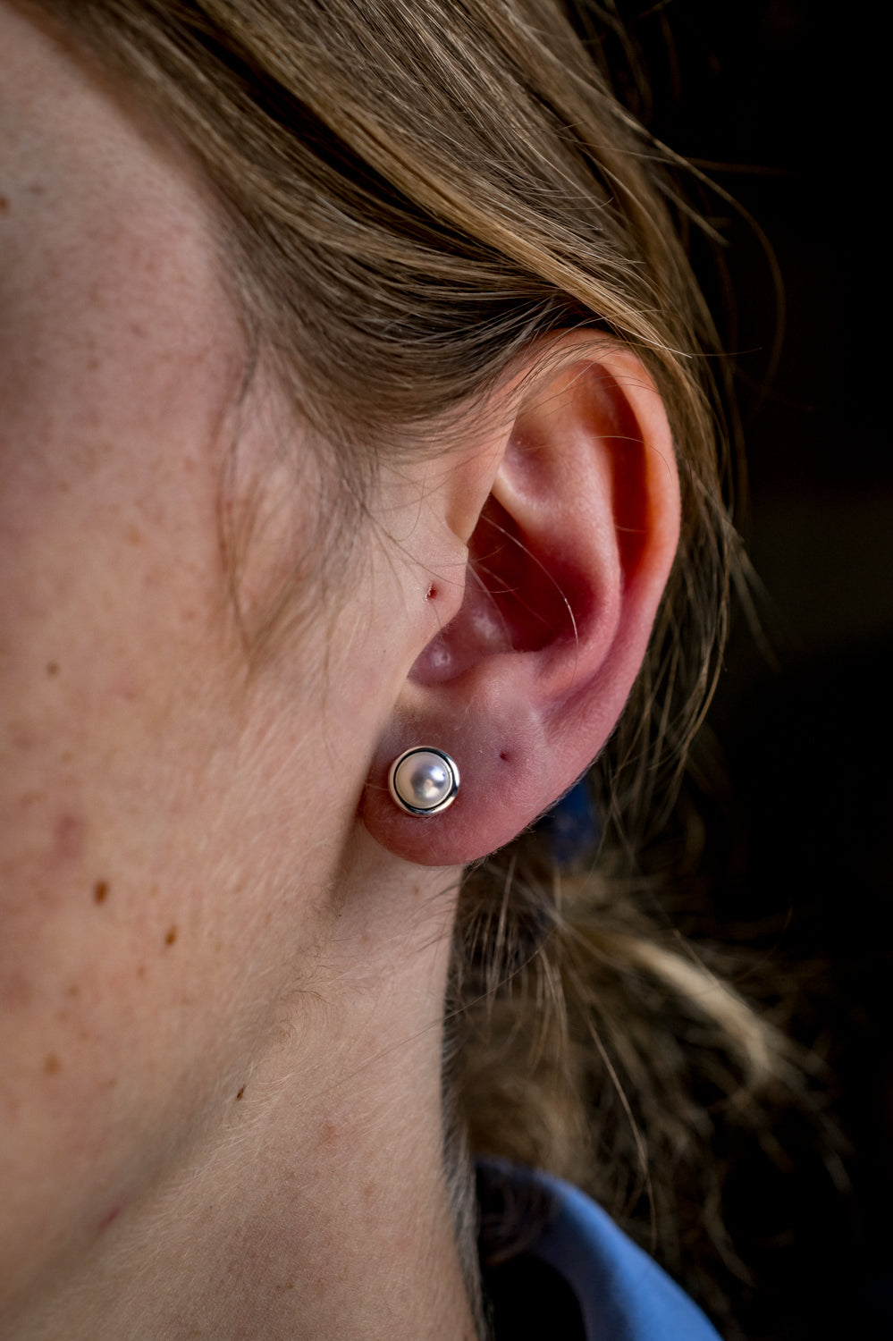 Sterling Silver & Creamy Freshwater Pearl Studs